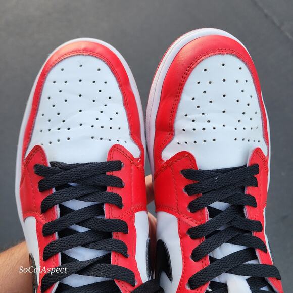 Jordan 1 Retro OG High Top Chicago 2015 555088-101 VG SIZE 12 Men Nike - Picture 8 of 8